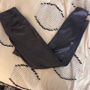Alo yoga leggings